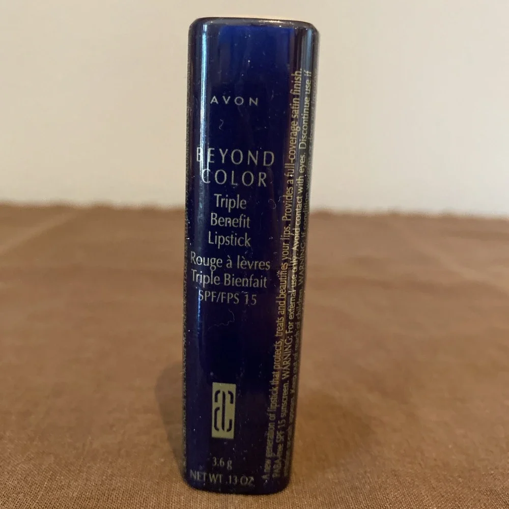 New Avon 1998 Beyond Color Triple Benefit Lipstick .13oz NOS Burgundy 518 SEALED