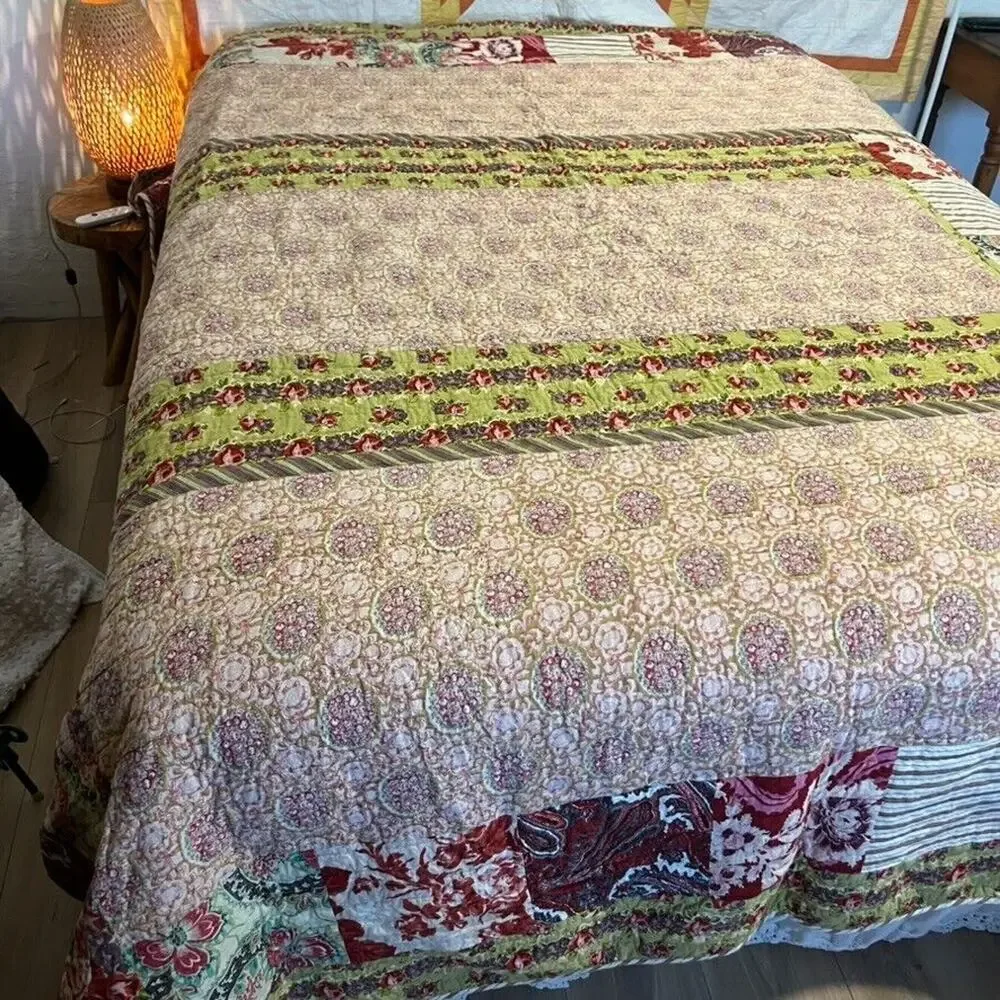POTTERY BARN Quilt Cranberry Red Pink Patchwork Floral Reversible Stripe Queen