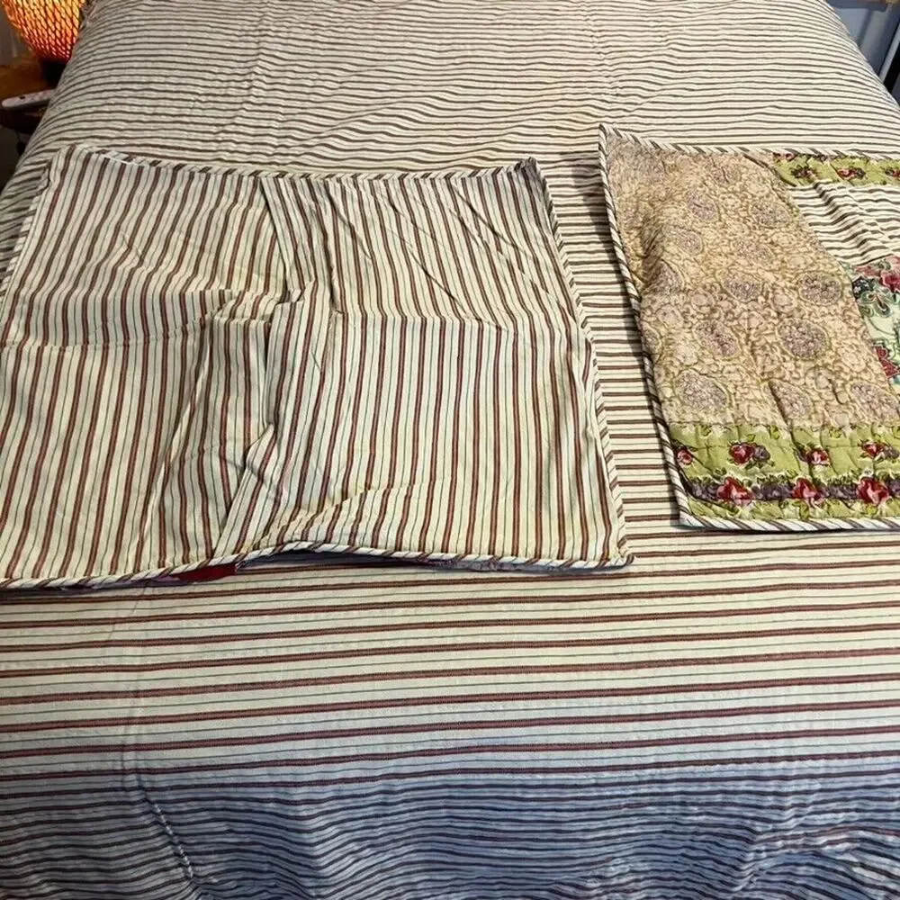 POTTERY BARN Quilt Cranberry Red Pink Patchwork Floral Reversible Stripe Queen