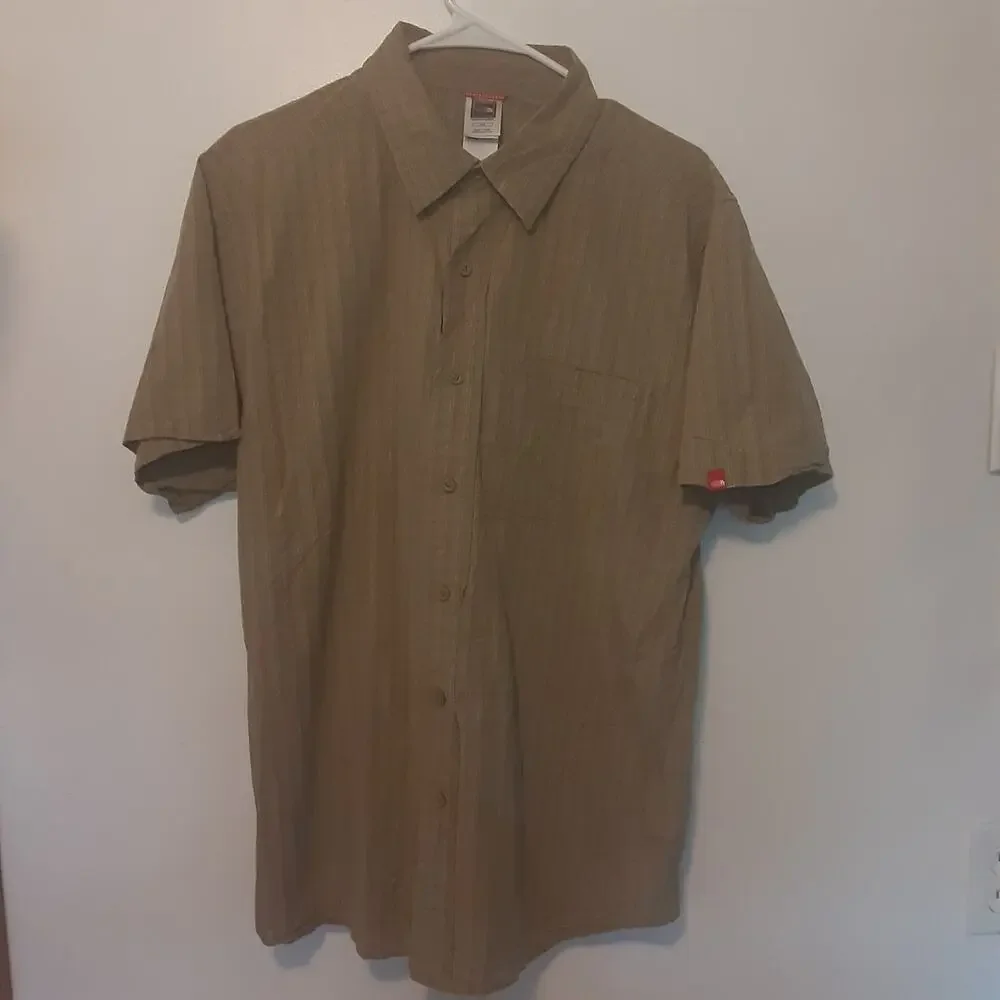 THE NORTH FACE Mens Short Sleeve Casual Beige Button Up Shirt Size L Outdoors