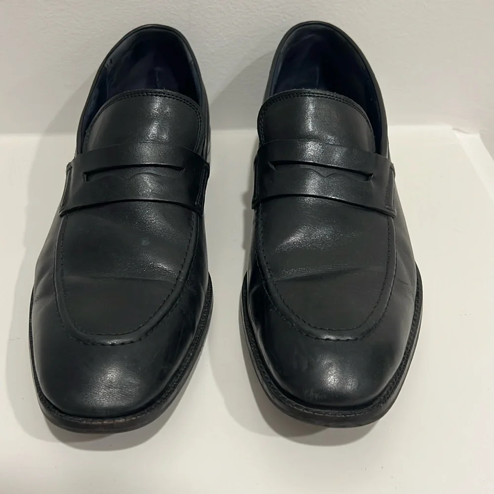Cole Haan gently used