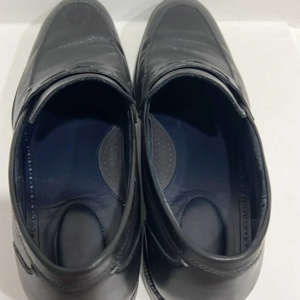 Cole Haan gently used