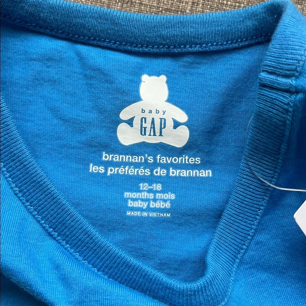 GAP cute onesie