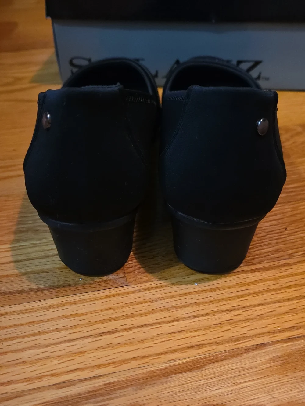 Solanz black wedges