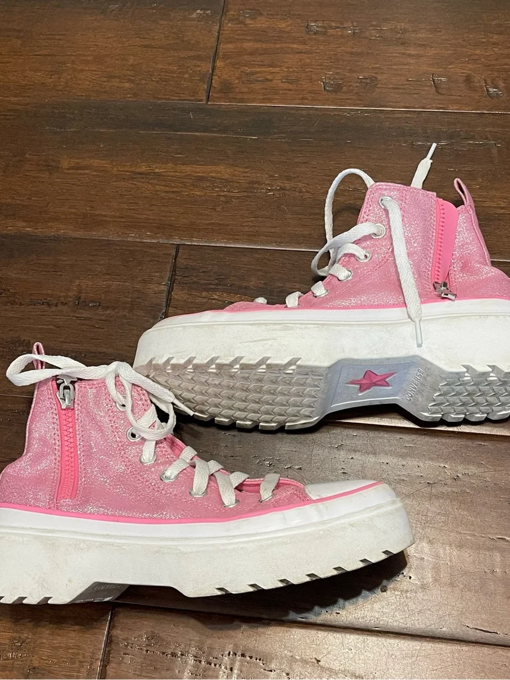 Converse sparkling pink