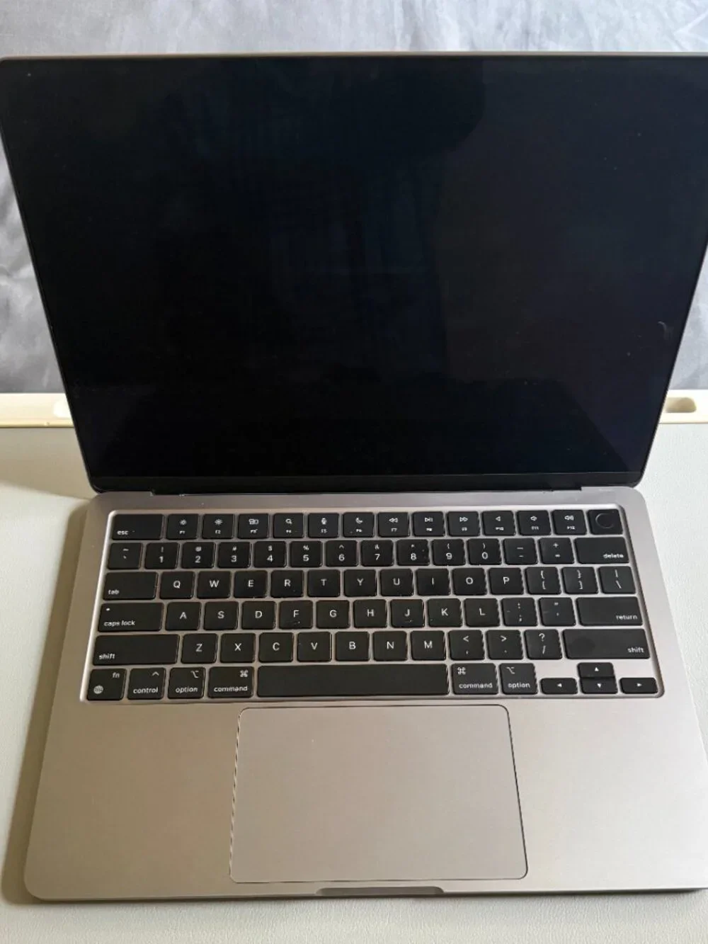 Apple m2 mid