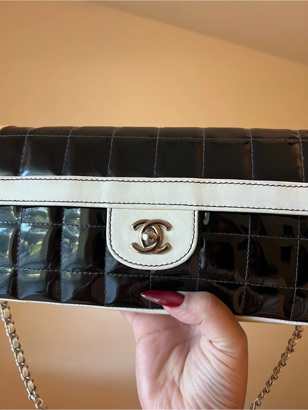 CHANEL i’m selling