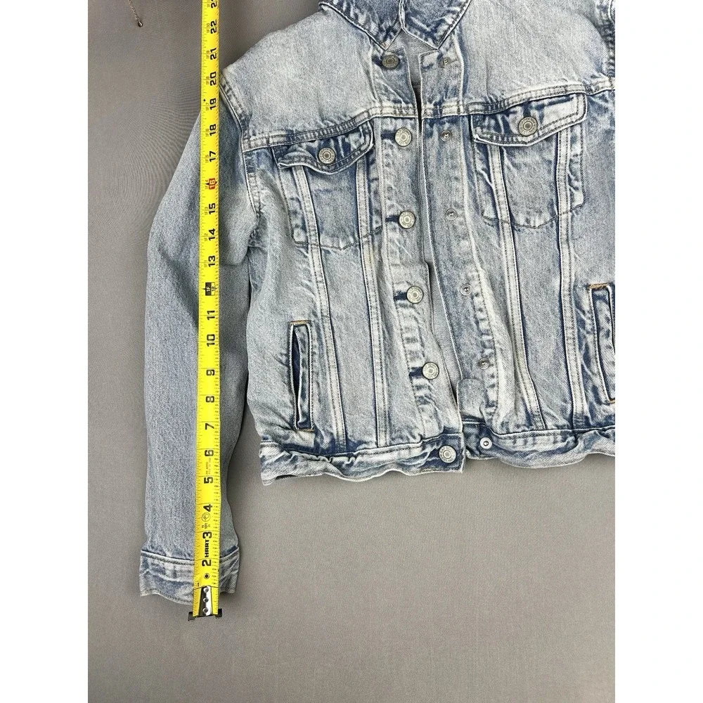 GAP item preowned