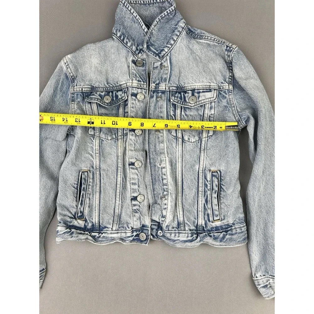 GAP item preowned