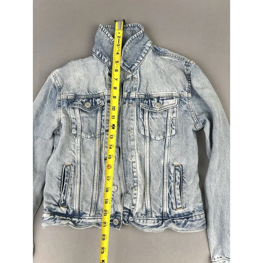 GAP item preowned