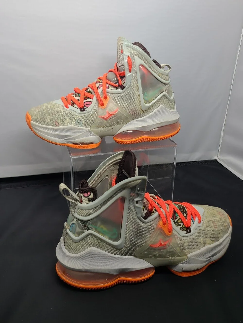 Nike lebron 19