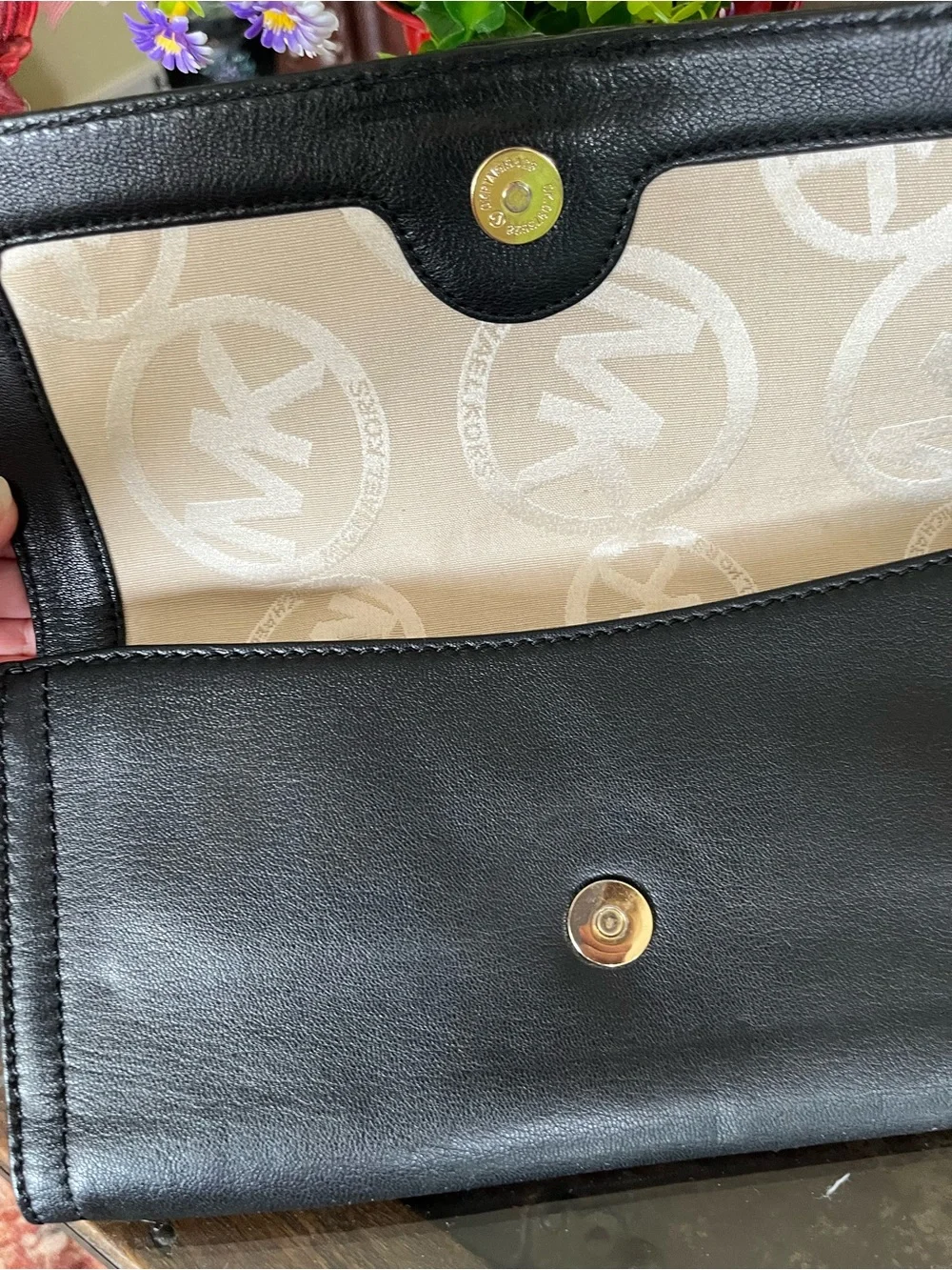 Michael Kors classic michael