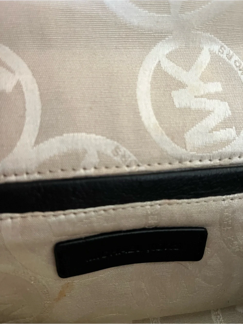 Michael Kors classic michael
