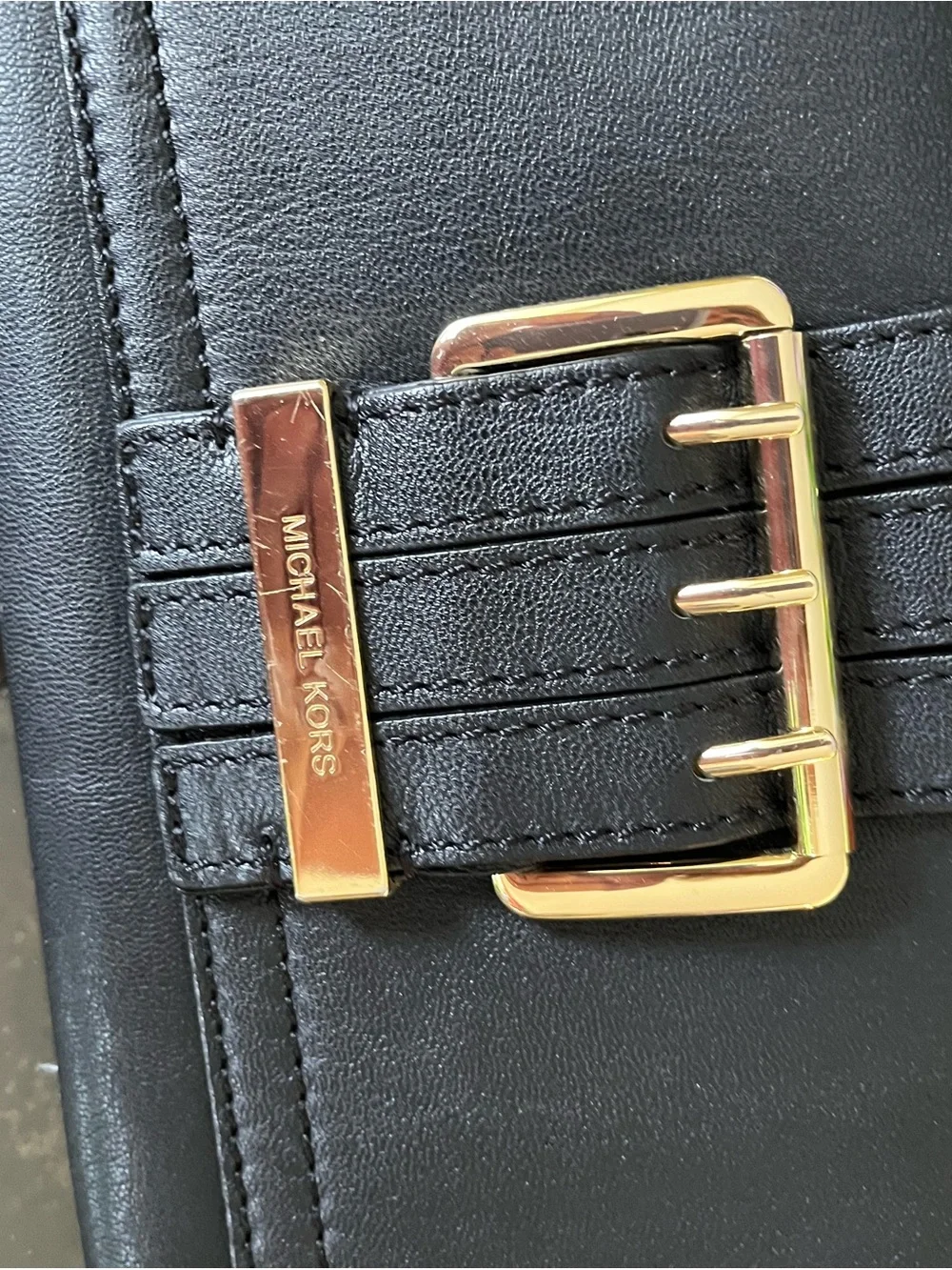 Michael Kors classic michael