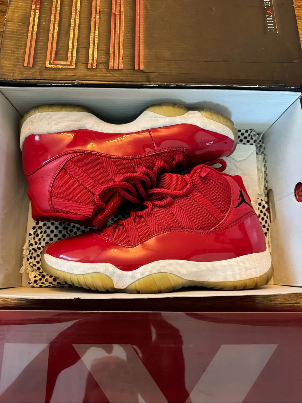 Jordan 11 Retro High Win Like '96 size 9