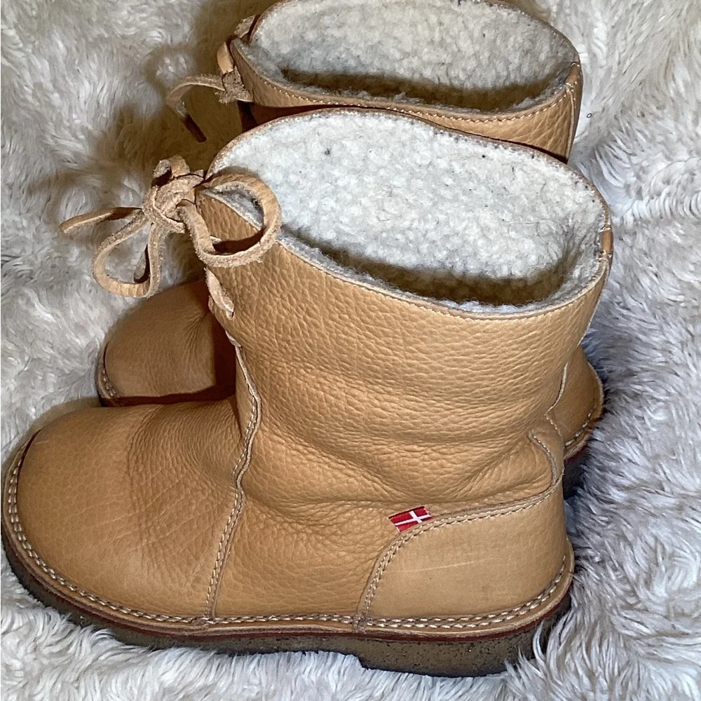 Duckfeet step into