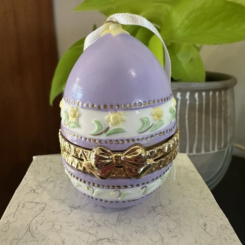 Hallmark 2001 chick