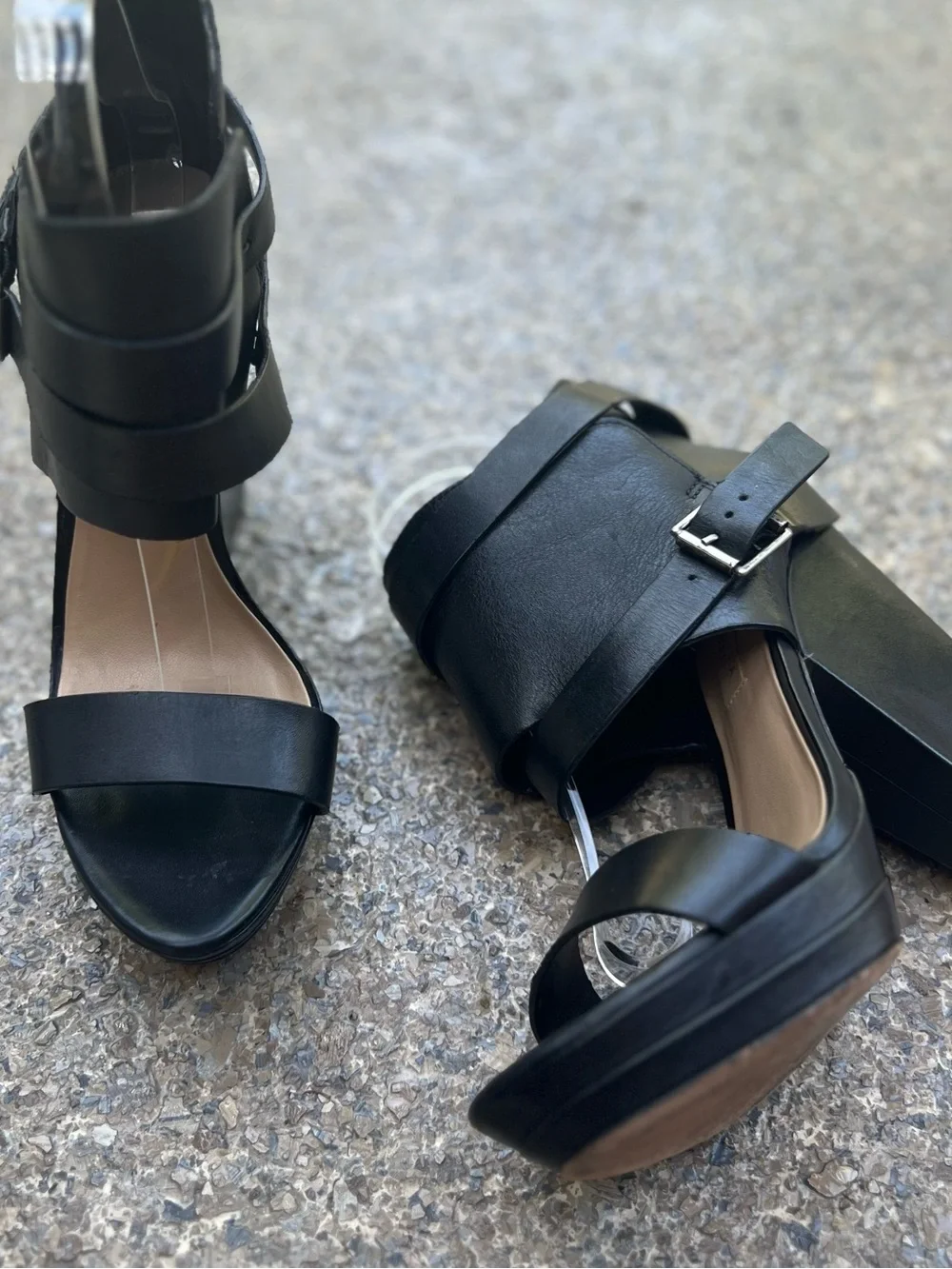 BCBGMaxAzria bold platform