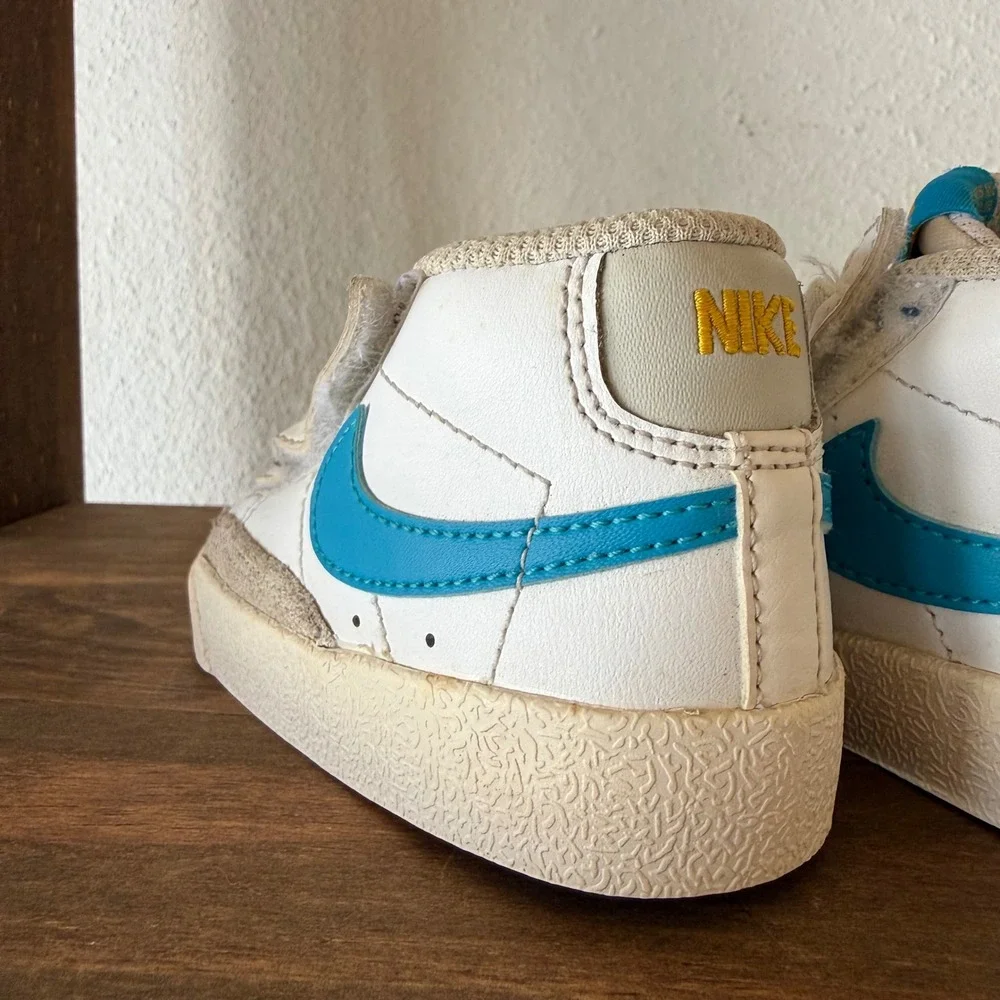 Nike blazer mid