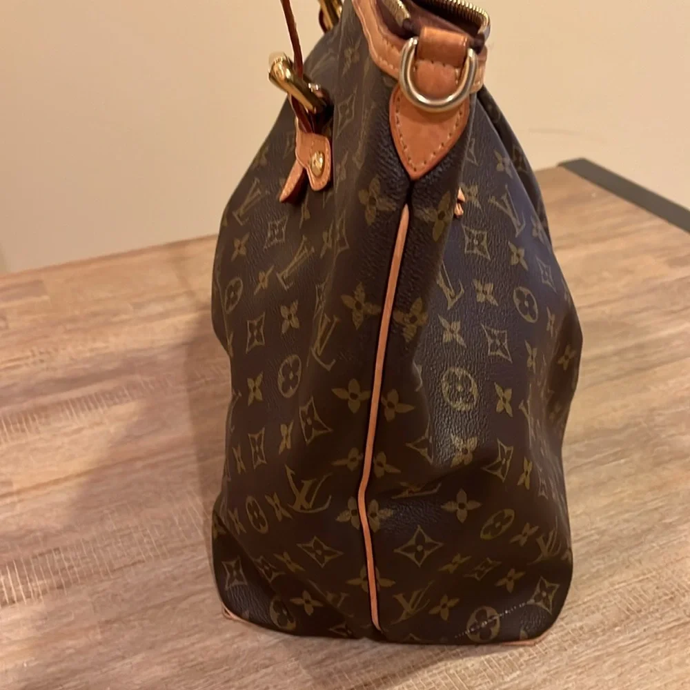 Louis Vuitton louis vuitton