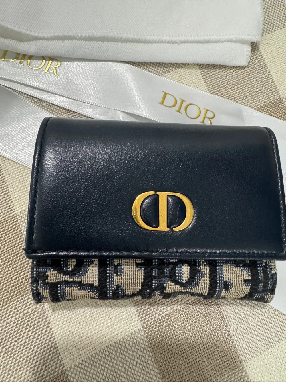 Dior compact wallet