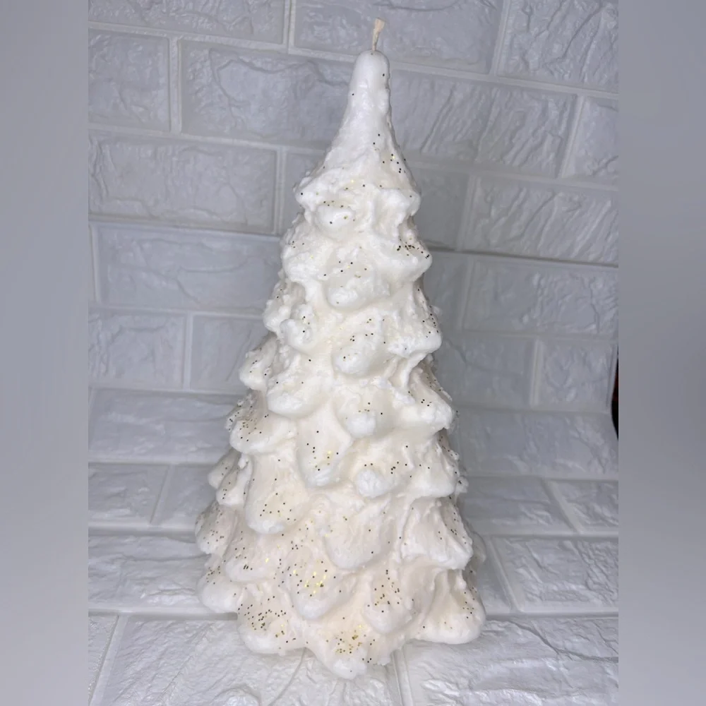 Colonial Candle of Cape Cod great 13
