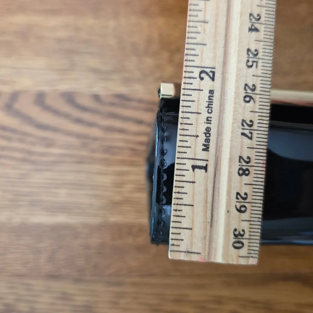 Unbranded measurements height