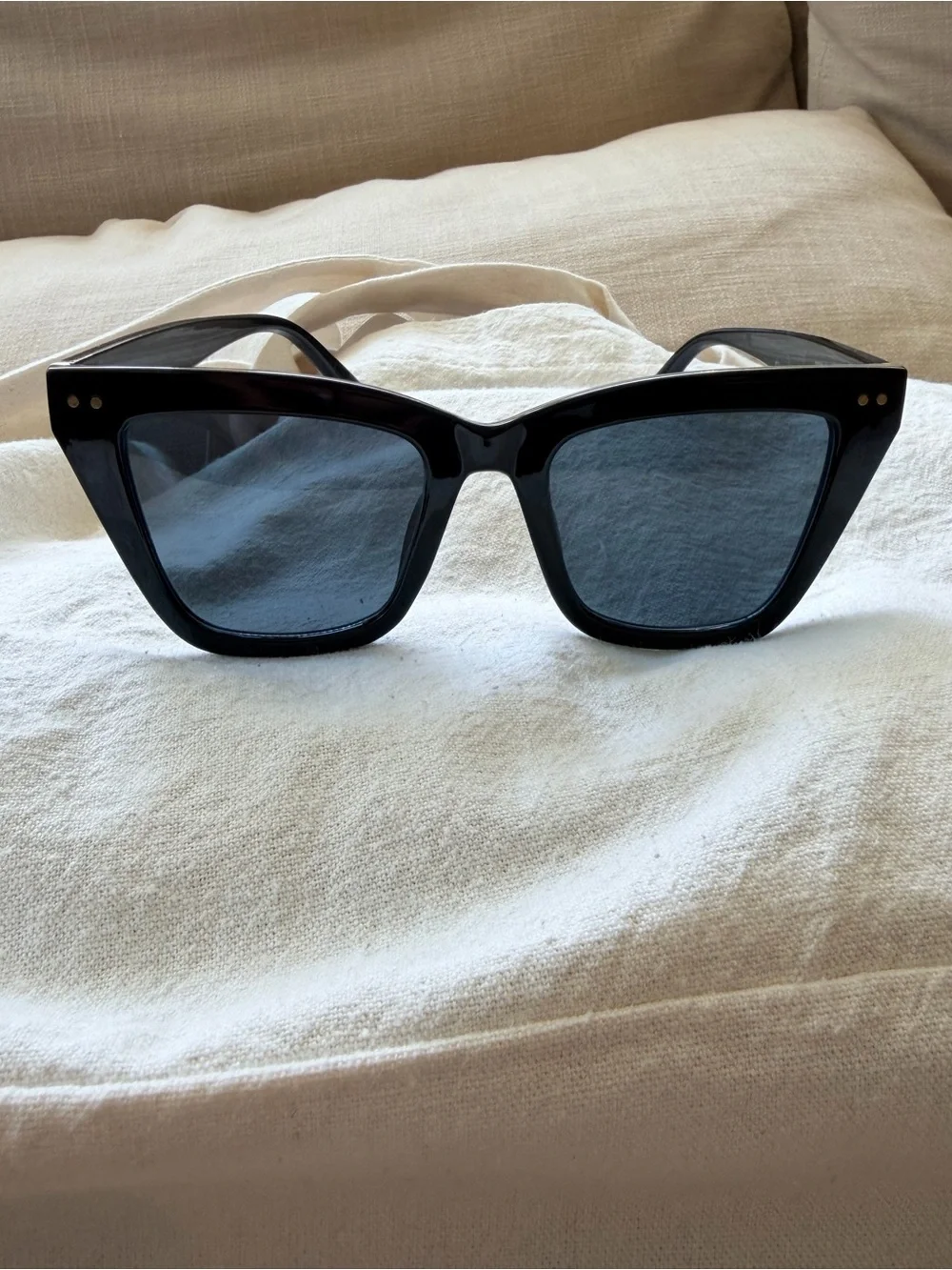 N/A chic black