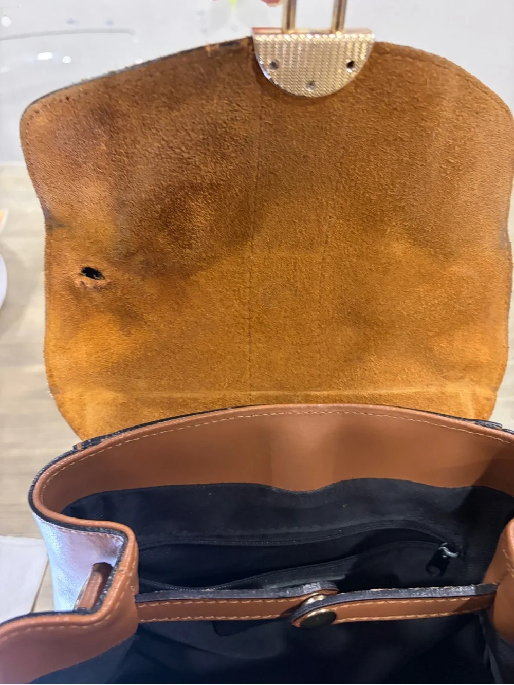 N/A elegant tan