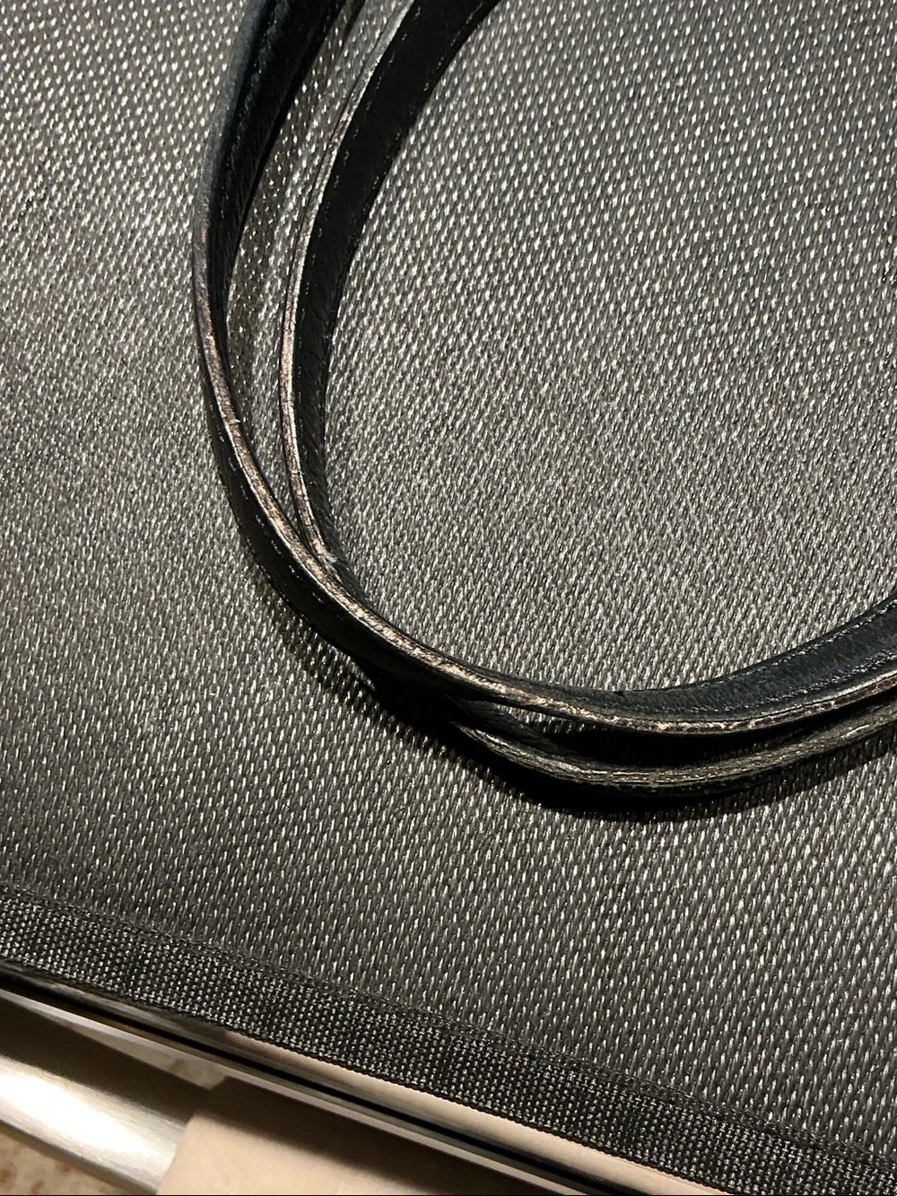 Michael Kors shoulder print carry