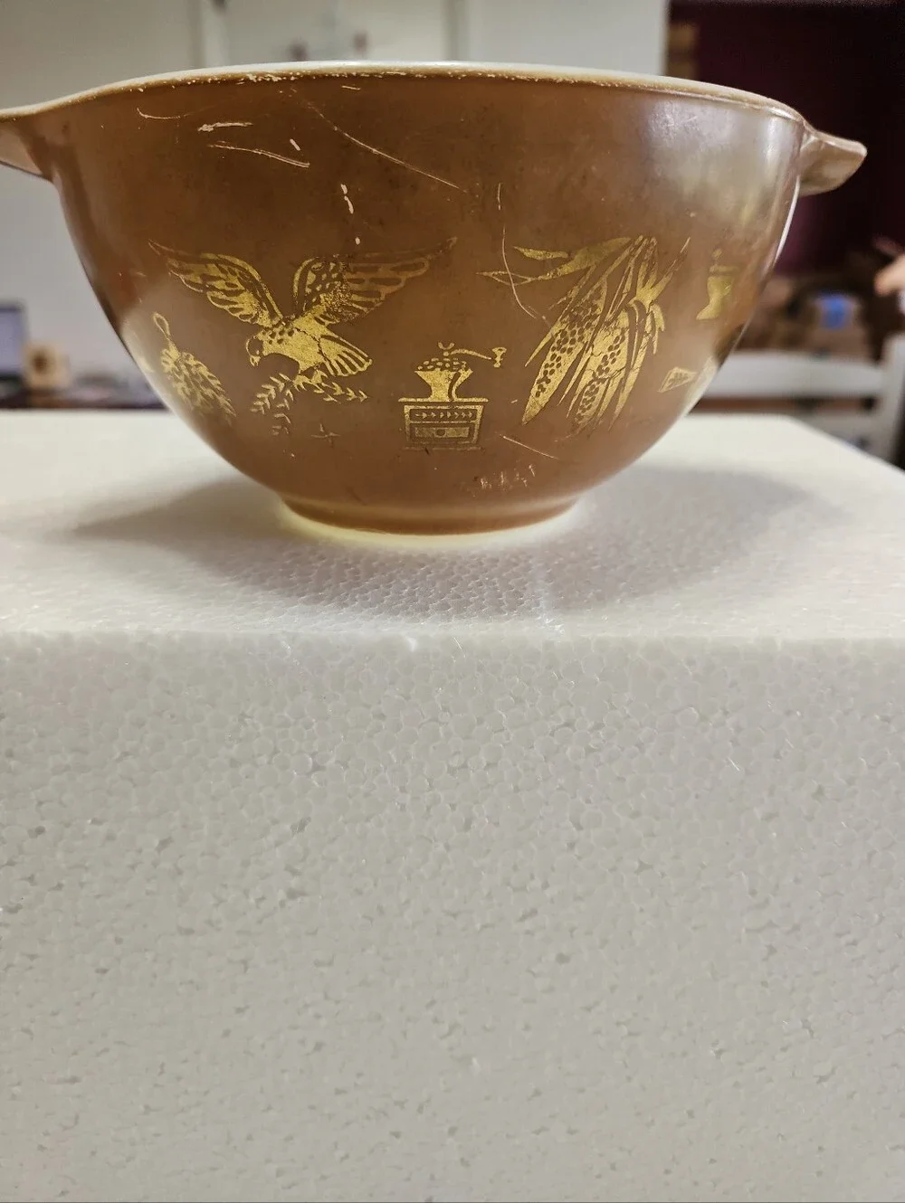 PYREX Vintage Early American Cindrella 1.5 Pint Brown & Gold Bowl #441