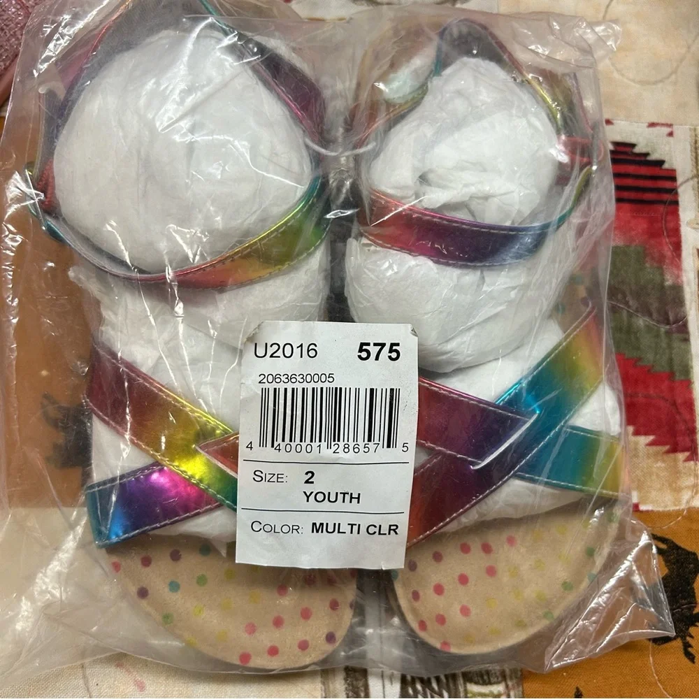 The‎ children’s place Youth Rainbow Sandals