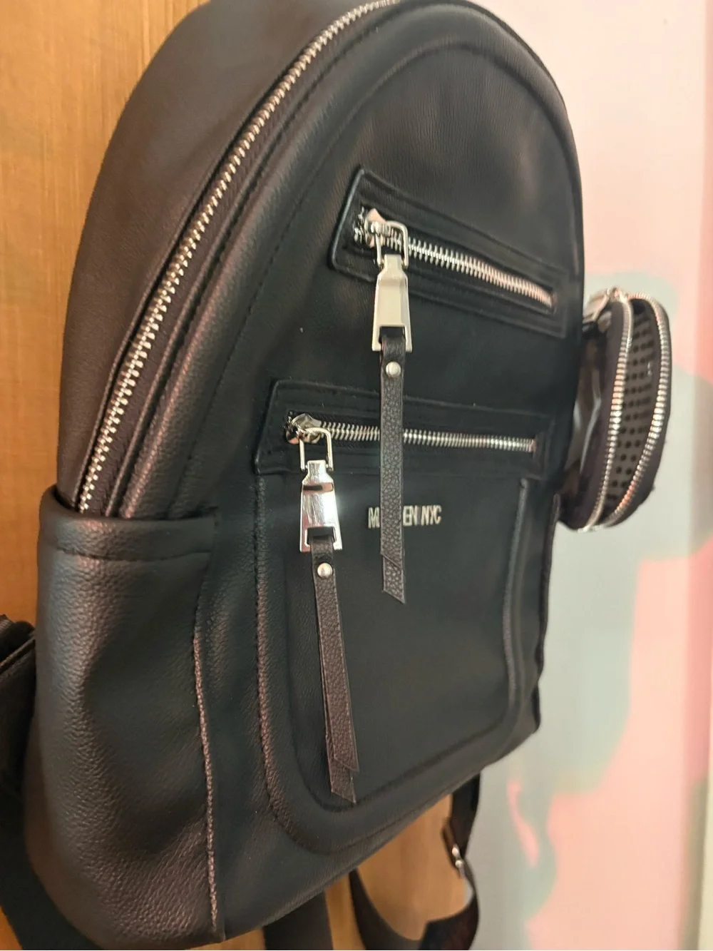 Madden Nyc sleek black