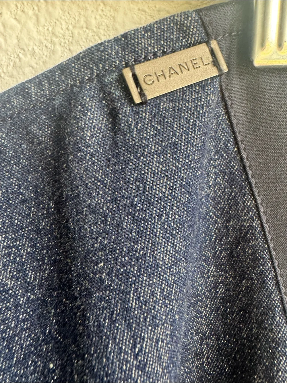 CHANEL excellent french