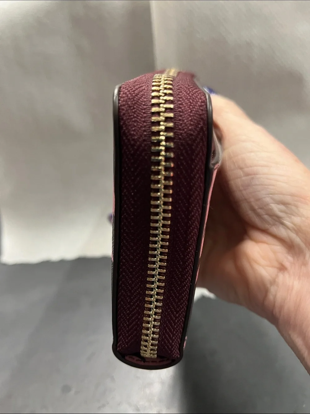 kate spade zip around