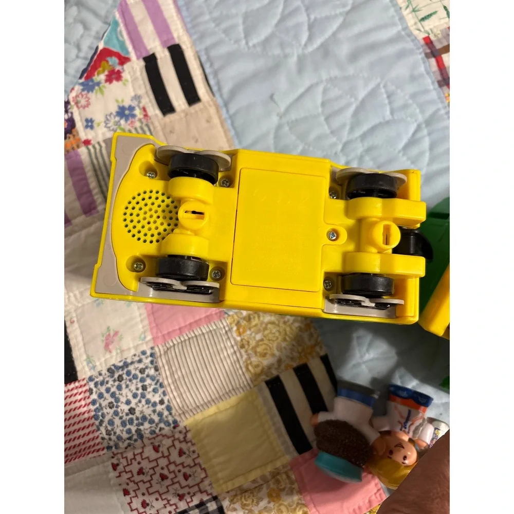 FP Little People Friendly Passengers Train Green Lights Sound Set CLEAN & WORKS