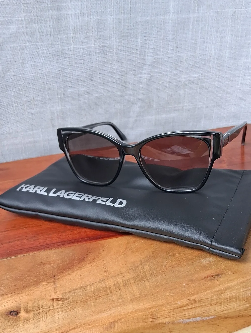 Karl Lagerfeld karl lagerfeld