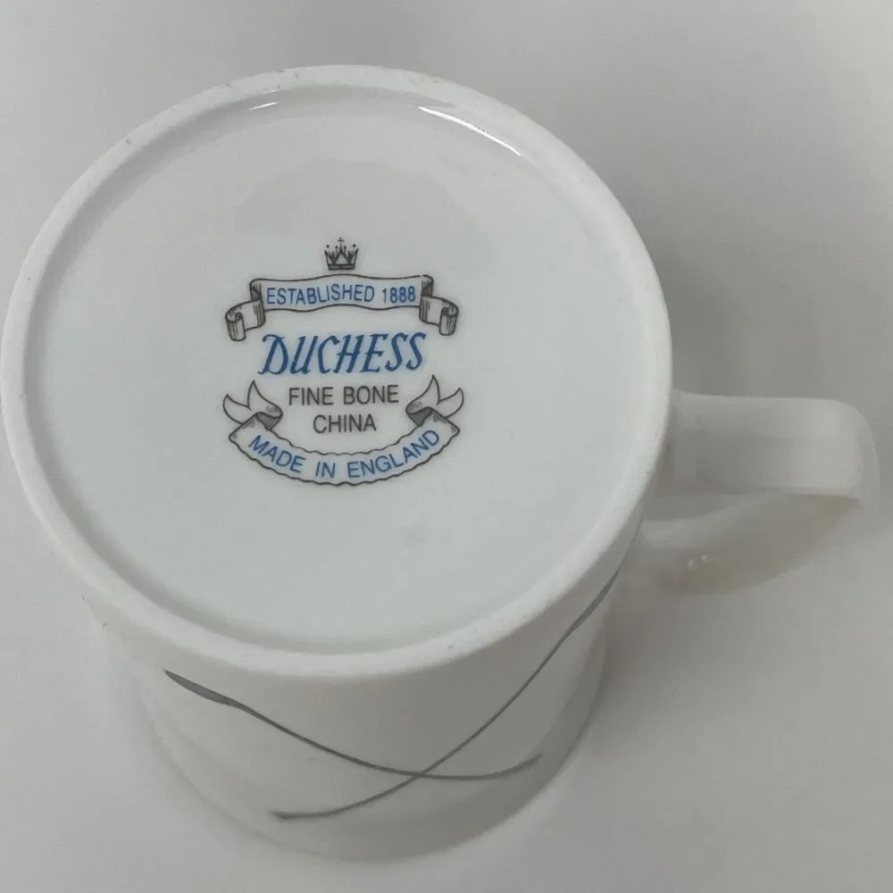 Duchess golf mug
