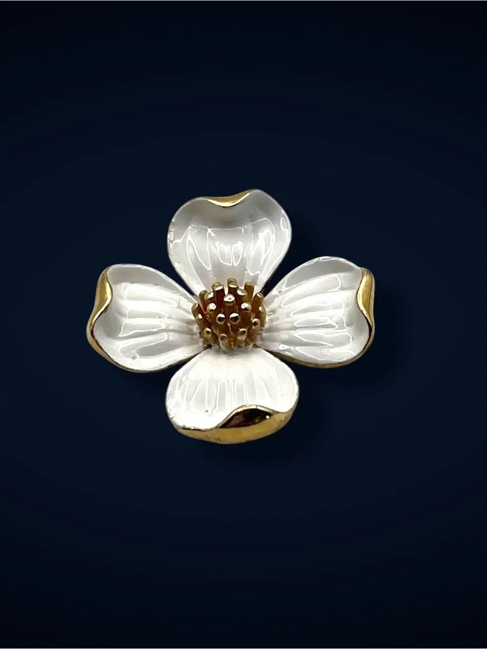 Crown Trifari photos flower