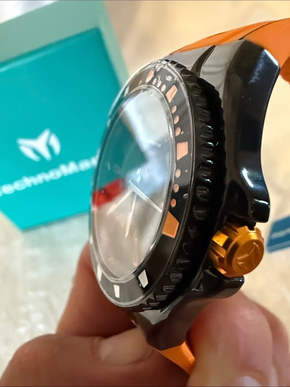 Technomarine striking orange