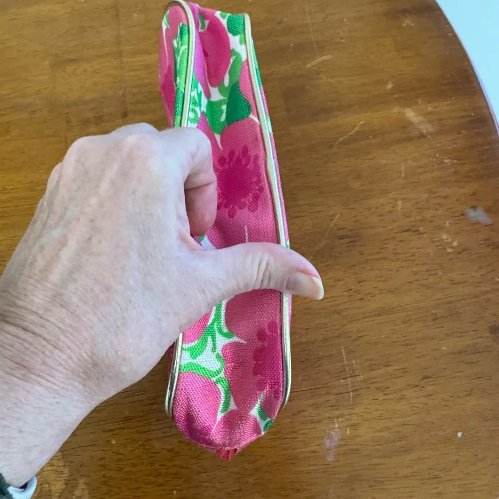 Lilly Pulitzer charming lilly