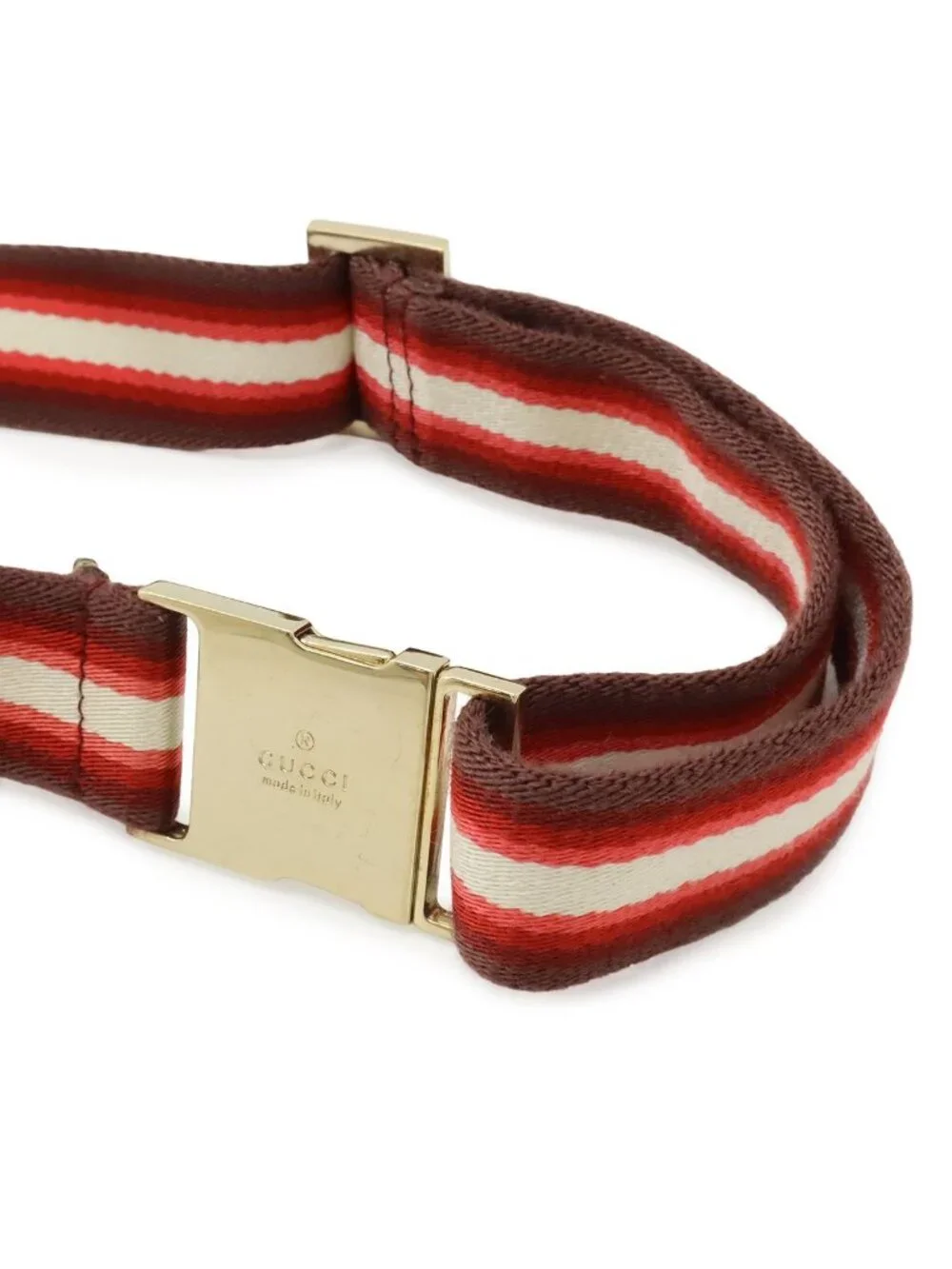 Gucci features 30 cm