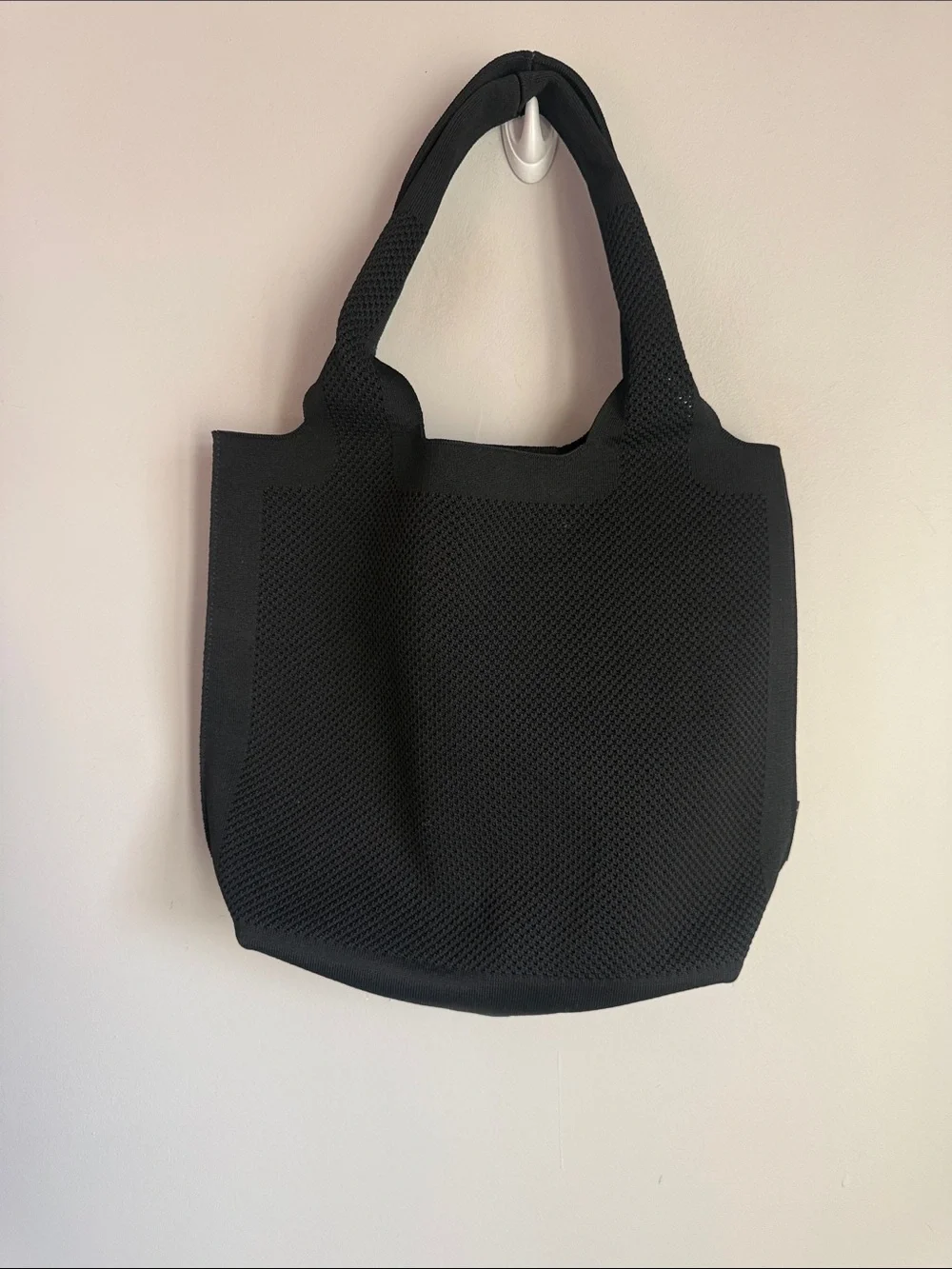 Vivaia excellent retails