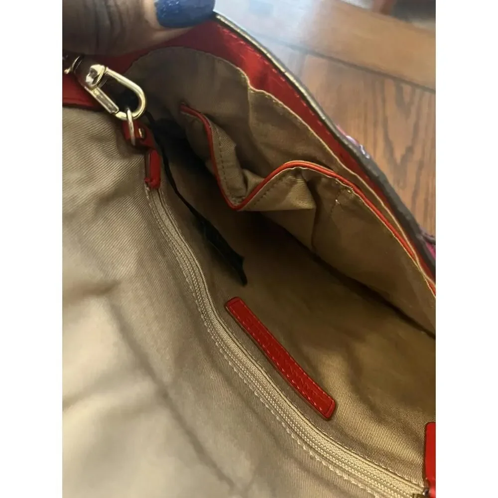 Banana Republic listing panels