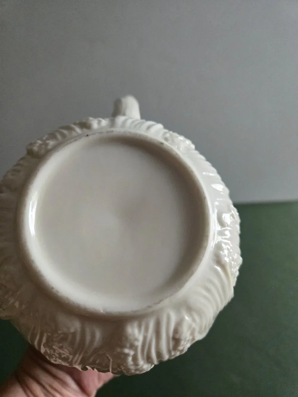 N/A pair ivory