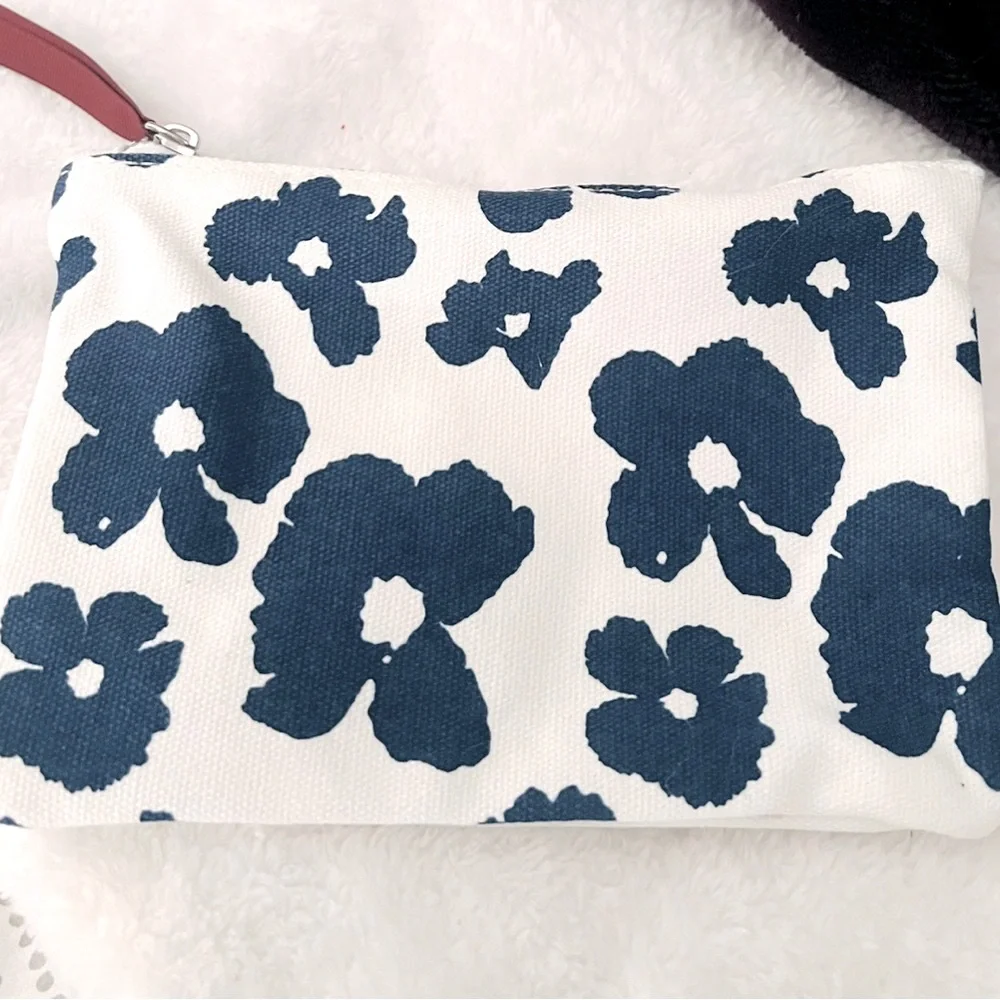 ipsy ⭐️new⭐️ earth