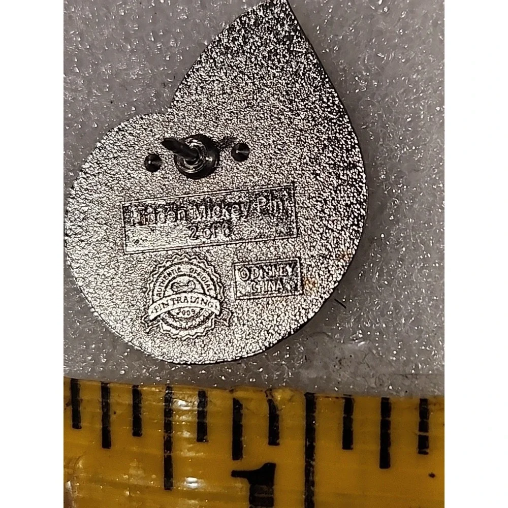 Disney Pin The Little Mermaid Princess Ariel Shell 2009 Hidden Mickey‎ DLR 69172
