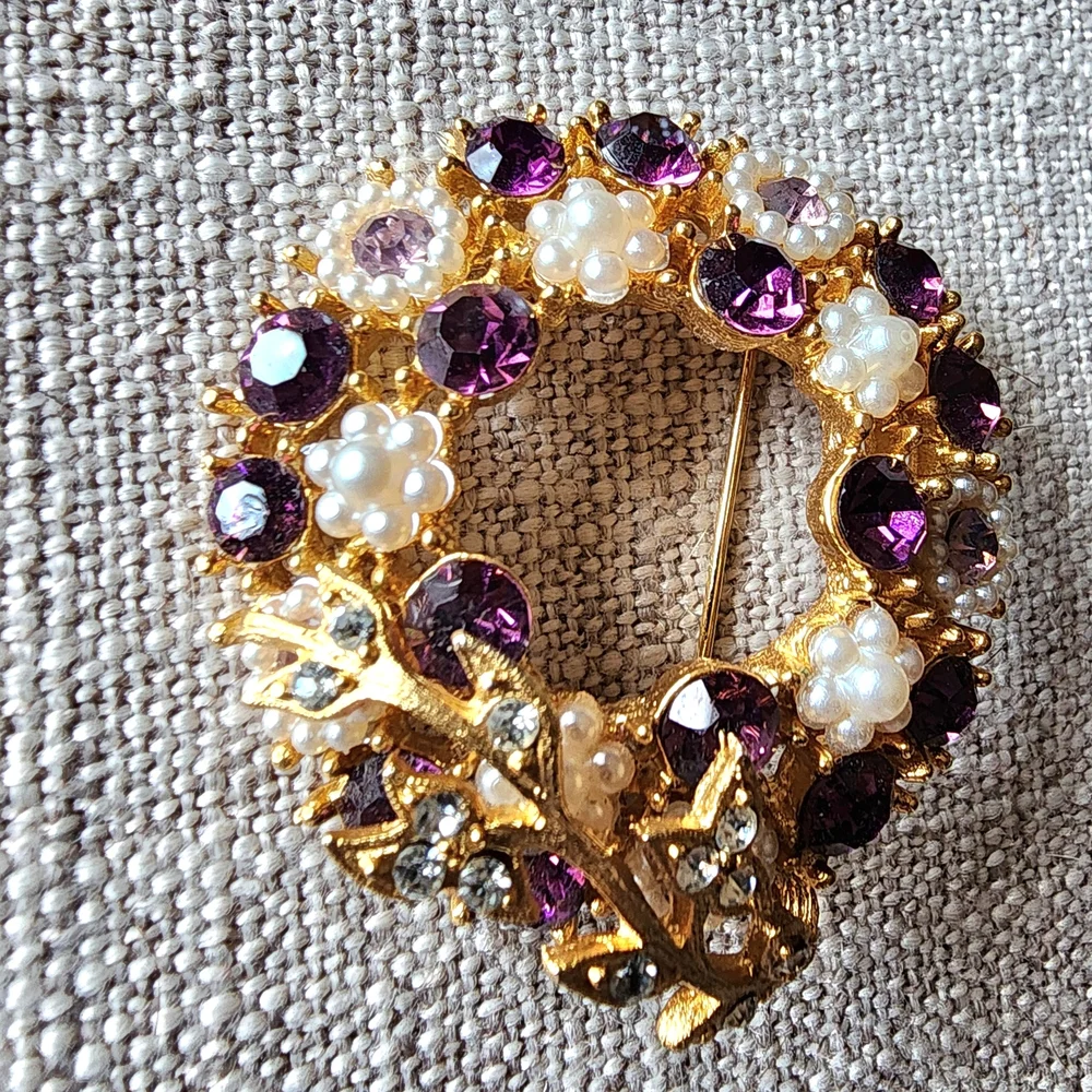 Vintage Gold and Purple Floral Brooch with Circular Design