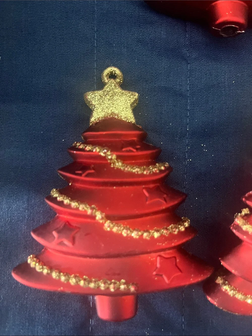 N/A festive red
