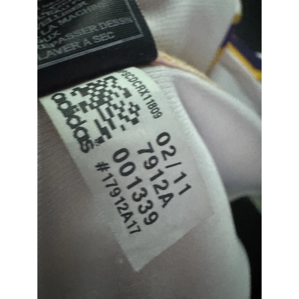Adidas Kobe Bryant #24 Los Angeles Lakers Swingman Jersey White Mens 2XL